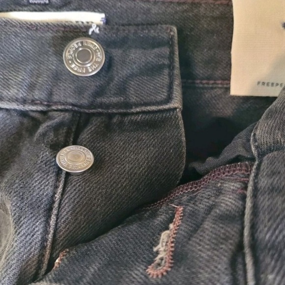 Free People We The Free Ripple Wide Leg Cropped Thrashed Deconstructed Jeans NWT - Picture 10 of 15